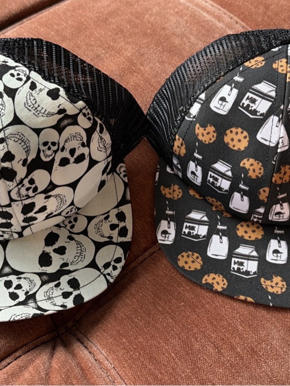 Kids Skull & Snack Print Toddler Trucker Hat - Black